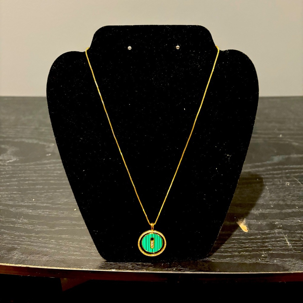 Titanium gold  Necklace And Pendant Jewelry NWT